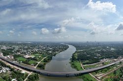 Toàn cảnh cầu Bình Gởi vượt sông Sài Gòn trên tuyến Vành đai 3