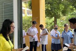 Hơn 151.000 thí sinh TP Hồ Chí Minh bước vào môn thi đầu tiên