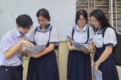 Gợi ý giải đề Văn thi lớp 10 tại TP.HCM