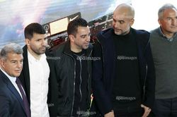 Xavi hé lộ: Pep Guardiola bỏ Man City để dẫn dắt tuyển Anh