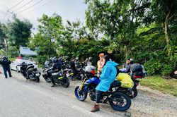Trạm CSGT Hàm Tân kiểm tra đột xuất đoàn 40 xe mô tô phân khối lớn trên quốc lộ 1