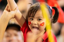 Ngày 1/6: Người lớn 'học lại' được gì từ những đứa trẻ?