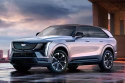 GM và LG lùi thời điểm tái khởi động nhà máy pin xe điện