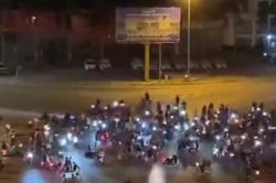 Công an xử lý nhóm thanh thiếu niên tụ tập, vi phạm giao thông, gây náo loạn đường phố