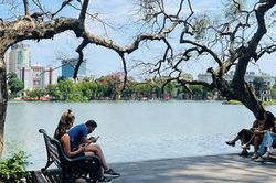 Nhiều người ASEAN thích đến Việt Nam du lịch và sinh sống