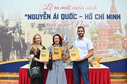 Nhiều hoạt động kỷ niệm 115 năm ngày Bác Hồ ra đi tìm đường cứu nước