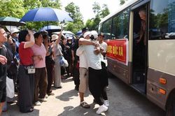 Bắc Ninh: 227 phạm nhân tại trại giam Ngọc Lý nhận Quyết định đặc xá - khởi đầu con đường hướng thiện