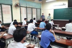 Thí sinh Thành phố Hồ Chí Minh hoàn thành ngày thi đầu tiên lớp 10 công lập