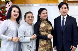 NSƯT nhạc sĩ Võ Thanh Liêm, Minh Ngọc, Ánh Ngọc - 21 năm thắp sáng mùa Phật đản bằng tiếng hát