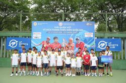 Gần 500 tay vợt trẻ tranh tài tại VTF Juniors Tour 1