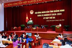 Thông qua Nghị quyết cho ý kiến thành lập TP Quảng Ninh trực thuộc Trung ương
