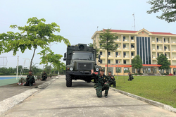 Giữ vững mạch thông tin bằng những tổ đài tinh nhuệ