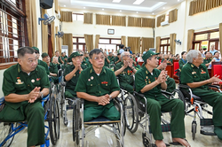 Trợ cấp với người có công với cách mạng có thể tăng