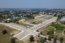 Đẩy nhanh tháo gỡ vướng mắc các dự án tồn đọng kéo dài