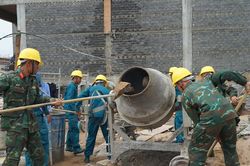 Đắk Lắk: Huy động quân đội hỗ trợ xây dựng trường liên cấp ở biên giới