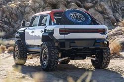 [GALLERY] Chi tiết Hummer X - bán tải off-road tương lai ra mắt toàn cầu