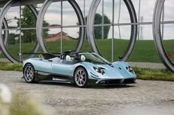 [GALLERY] Pagani 'lột xác' lần 3 siêu xe Roadster S Zonda Cervino huyền thoại