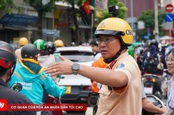 CSGT TP.HCM đồng hành cùng thí sinh thi lớp 10