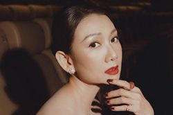Nữ NSND nổi tiếng cả nước, tuổi 54 gợi cảm và chưa kết hôn là ai?