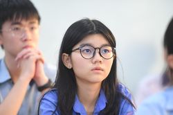 Đề Tiếng Anh thi vào lớp 10 TPHCM năm 2026: Dự kiến phổ điểm tập trung 5,5-6