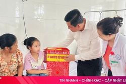 Trao 200 suất quà cho trẻ em khó khăn nhân Ngày Quốc tế thiếu nhi 1/6