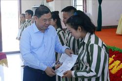 Phó Thủ tướng Thường trực Phạm Gia Túc: Đặc xá là cơ hội để những người lầm lỗi làm lại cuộc đời