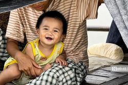Theo chân người dân 'xóm Việt kiều' mưu sinh bên hồ Dầu Tiếng