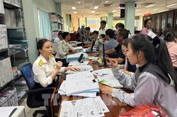 TP. Hồ Chí Minh thu ngân sách khởi sắc, nhưng chi đầu tư công vẫn chậm