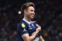 Bỏ xa Ronaldo, đội trưởng Thái Lan áp sát kỷ lục của Messi
