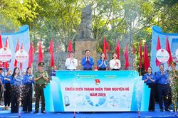 Đoàn Thanh niên MTTQ, các đoàn thể Trung ương ra quân chiến dịch Mùa hè xanh 2026