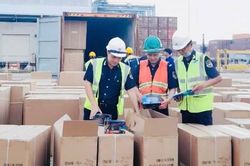 Phát hiện gần 12.000 sản phẩm nghi hàng giả, vi phạm nhập khẩu