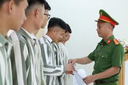 Công an tỉnh Bắc Ninh công bố Quyết định đặc xá năm 2026 cho 31 phạm nhân tại Trại tạm giam số 2