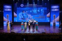 Vietnam Airlines giành cú đúp giải thưởng chuyển đổi số và sức mạnh mềm
