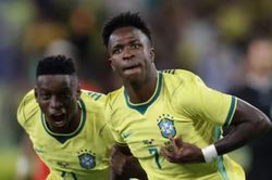 Brazil thắng hủy diệt Panama 6-2: Vũ điệu Samba rực lửa tại thánh địa Maracana