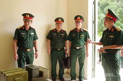 Bộ CHQS tỉnh kiểm tra c&ocirc;ng t&aacute;c sẵn s&agrave;ng chiến đấu tại Trung đo&agrave;n 877