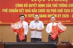 C&ocirc;ng bố Quyết định của Thủ tướng Ch&iacute;nh phủ ph&ecirc; chuẩn kết quả bầu Ph&oacute; Chủ tịch UBND tỉnh Tuy&ecirc;n Quang