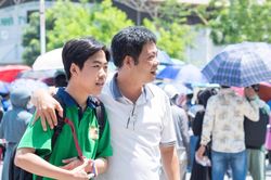 Đề thi Toán vào 4 trường chuyên Hà Nội: Nhiều thí sinh than 'khó', dự đoán chỉ đạt 5 - 6 điểm