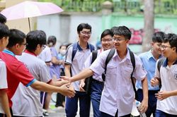 TP. Hồ Chí Minh: Đề thi tiếng Anh lớp 10 vừa sức, bám sát nội dung ôn tập