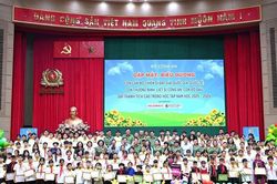 Bộ Công an gặp mặt, biểu dương con cán bộ chiến sĩ đạt giải quốc tế, quốc gia, con thương binh, liệt sĩ và con đỡ đầu CAND