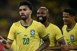 ĐT Brazil khẳng định sức mạnh trước World Cup