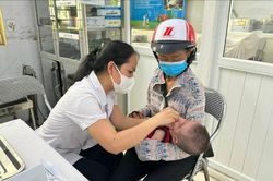 Hà Nội đặt mục tiêu 99,8% trẻ được uống vitamin A