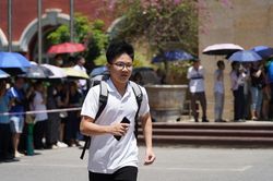 Điểm chuẩn vào lớp 10 chuyên Khoa học Tự nhiên, cao nhất chuyên Hóa 20,25 điểm