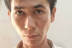 Nguyên nhân khiến Bùi Văn Vỹ 'xuống tay' với cha ruột