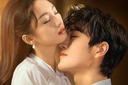 Phụ nữ ở độ tuổi nào 'khao khát' đàn ông nhất? Anh nào tinh ý dễ chọn được bạn đời