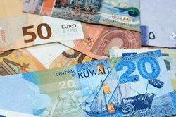 Tỷ giá ngoại tệ ngày 1/6: USD bán ra ở mức 26.395 đồng, KWD vượt 89.400 đồng