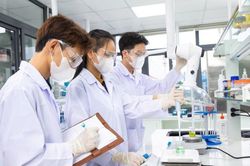 Chính sách đột phá thu hút nhà khoa học: Lương không giới hạn, thưởng gấp 6 lần