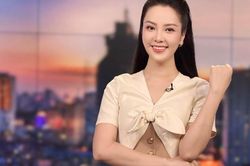 Á hậu Thụy Vân ngừng dẫn 'Chuyển động 24h' sau gần 12 năm gắn bó
