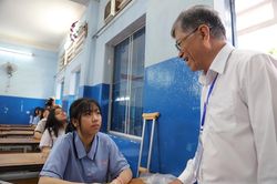 TPHCM: Phụ huynh thấp thỏm, thí sinh quyết tâm trong kỳ thi lớp 10 lớn nhất từ trước tới nay