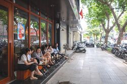 Kinh tế vỉa hè nhìn từ nguyên lý nhất nguyên