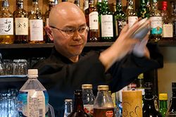 Nhà sư mở quán bar ở Nhật Bản